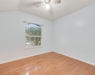 3315 Choir Street - Photo Thumbnail 11
