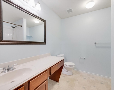 3315 Choir Street - Photo Thumbnail 16