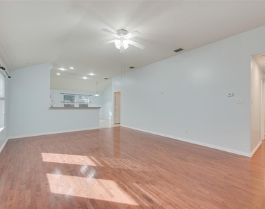 3315 Choir Street - Photo Thumbnail 3