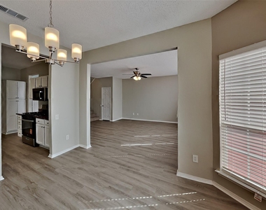 7100 Layla Road - Photo Thumbnail 8