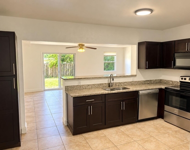 5260 Ne 16th Avenue - Photo Thumbnail 8
