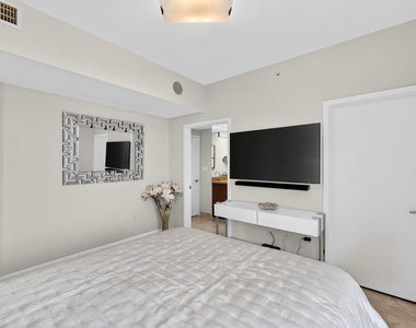 100 S Birch Road - Photo Thumbnail 47