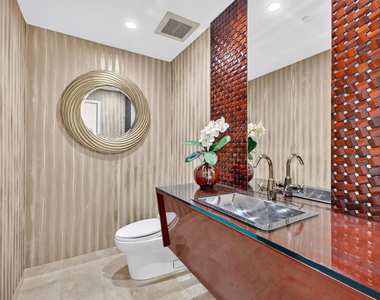 100 S Birch Road - Photo Thumbnail 39
