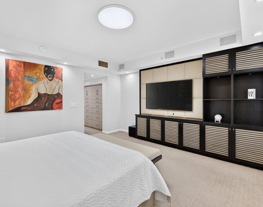 100 S Birch Road - Photo Thumbnail 26