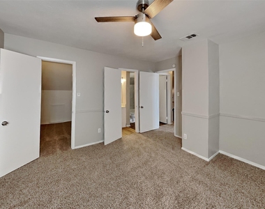 4129 Ballard Trail - Photo Thumbnail 10