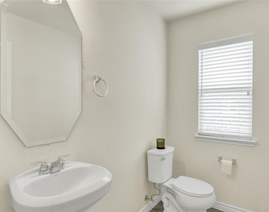 728 Snapdragon Lane - Photo Thumbnail 19