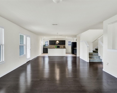 728 Snapdragon Lane - Photo Thumbnail 10