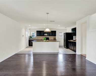 728 Snapdragon Lane - Photo Thumbnail 11