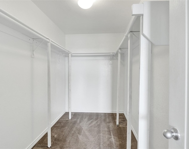 728 Snapdragon Lane - Photo Thumbnail 28