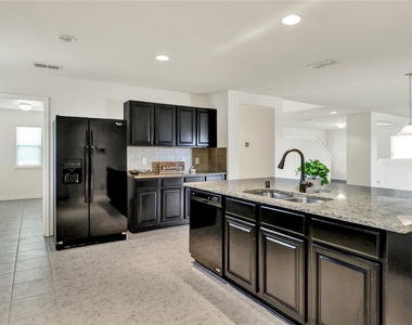 728 Snapdragon Lane - Photo Thumbnail 16