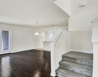 728 Snapdragon Lane - Photo Thumbnail 7