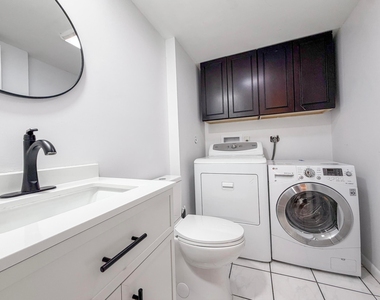2552 Sw 15th Street - Photo Thumbnail 9