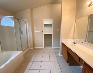 11159 Snyder Drive - Photo Thumbnail 9