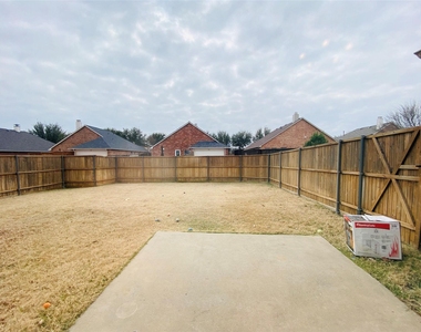 11159 Snyder Drive - Photo Thumbnail 14
