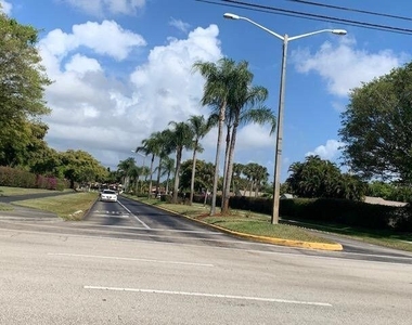 1111 Green Pine Boulevard - Photo Thumbnail 1