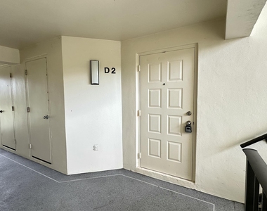 1111 Green Pine Boulevard - Photo Thumbnail 4