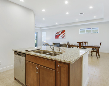 26156 Sw Viterbo Way - Photo Thumbnail 8