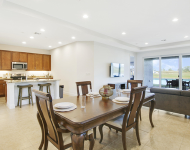 26156 Sw Viterbo Way - Photo Thumbnail 9