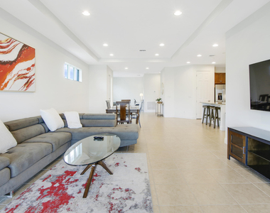 26156 Sw Viterbo Way - Photo Thumbnail 11