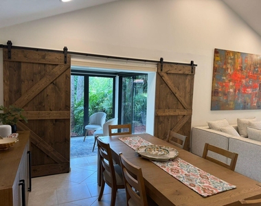 21708 Tall Palm Circle - Photo Thumbnail 10