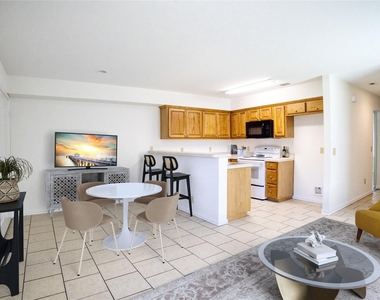 1708 S Waco Street - Photo Thumbnail 10