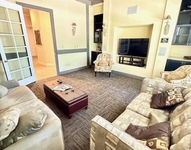 3207 Myrtlewood Circle E - Photo Thumbnail 14