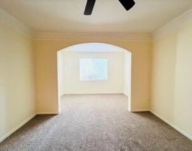 3207 Myrtlewood Circle E - Photo Thumbnail 1