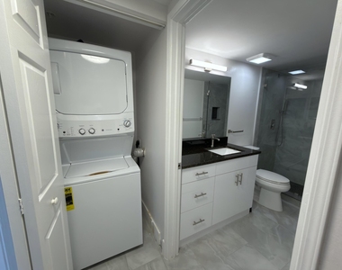651 Okeechobee Boulevard - Photo Thumbnail 6
