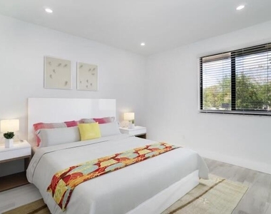 4329 Nw 115th Avenue - Photo Thumbnail 6