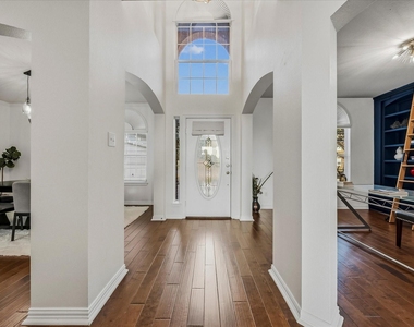 4102 Stone Haven Drive - Photo Thumbnail 2