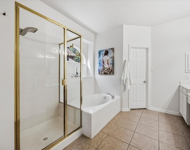 4102 Stone Haven Drive - Photo Thumbnail 20