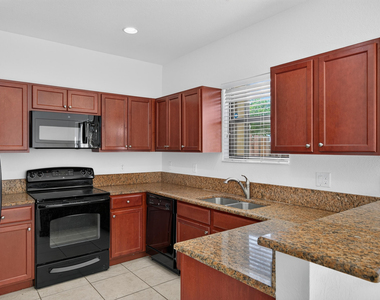 15212 Sw 119th Terrace - Photo Thumbnail 12