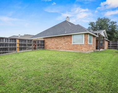 3404 Bluegrass Drive - Photo Thumbnail 22