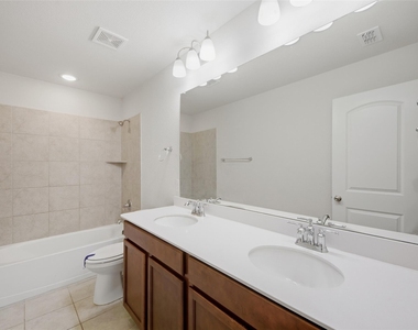 1805 Nelson Street - Photo Thumbnail 28