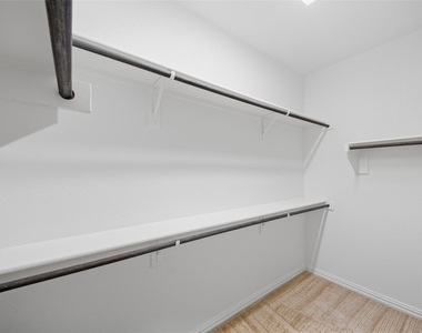 1805 Nelson Street - Photo Thumbnail 17