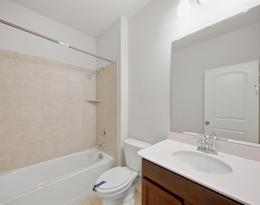 1805 Nelson Street - Photo Thumbnail 31