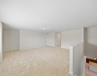 1805 Nelson Street - Photo Thumbnail 19