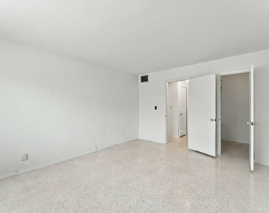 2624 Ne 32nd Street - Photo Thumbnail 52
