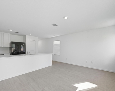 823 Sandhill Crane Lane - Photo Thumbnail 2
