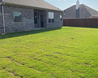 3005 Promenade Drive - Photo Thumbnail 25