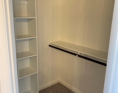 3005 Promenade Drive - Photo Thumbnail 19