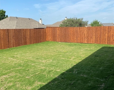 3005 Promenade Drive - Photo Thumbnail 23