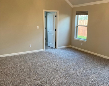 3005 Promenade Drive - Photo Thumbnail 15