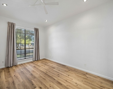 6238 Winton Street - Photo Thumbnail 6