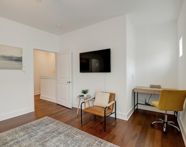 1606 Tribeca Way - Photo Thumbnail 23