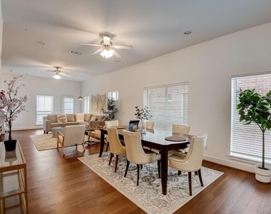 1606 Tribeca Way - Photo Thumbnail 15