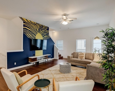 1606 Tribeca Way - Photo Thumbnail 8
