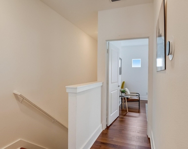 1606 Tribeca Way - Photo Thumbnail 33