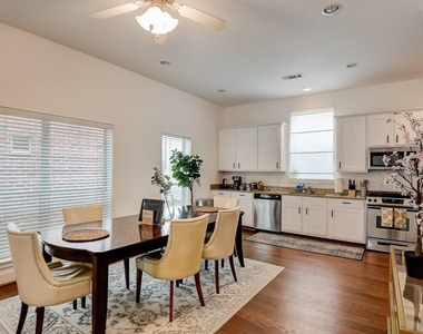 1606 Tribeca Way - Photo Thumbnail 10