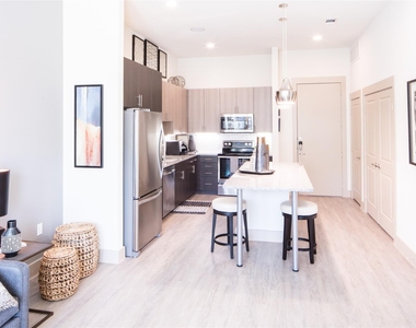 901 N Zang Boulevard - Photo Thumbnail 2